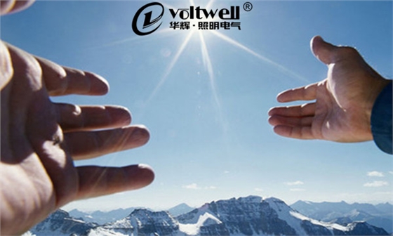 專(zhuān)業(yè)工程照明生產(chǎn)廠家