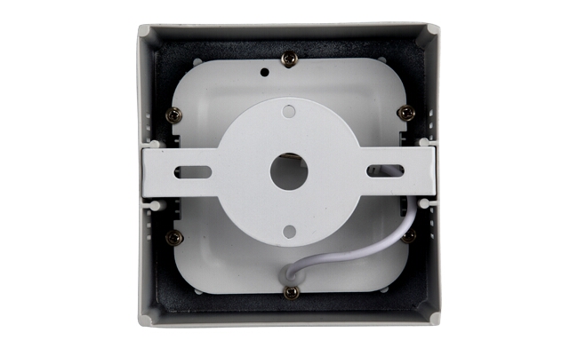 華輝照明成立于1987年,是一家專業(yè)生產(chǎn)面板燈,led面板燈,面板燈廠家,直發(fā)光面板燈,側(cè)發(fā)光面板燈的大型企業(yè)。 華輝照明成立于1987年,是一家專業(yè)生產(chǎn)面板燈,led面板燈,面板燈廠家,直發(fā)光面板燈,側(cè)發(fā)光面板燈的大型企業(yè)。