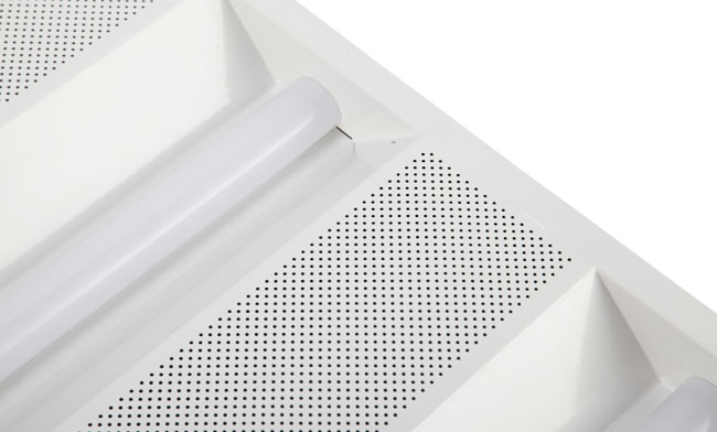 3.	華輝照明格柵燈盤燈體表面靜電噴涂處理，防腐性能好，不易磨損，使用30000小時不變色、不褪色。LED格柵燈盤廠家,產(chǎn)品有T8格柵燈盤，T5格柵燈盤，明裝格柵燈盤，暗裝格柵燈盤