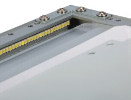 華輝照明致力于面板燈,led面板燈,面板燈廠家,直發(fā)光面板燈，側(cè)發(fā)光面板燈燈等綠色環(huán)保產(chǎn)品的研發(fā)、生產(chǎn)、銷(xiāo)售及技術(shù)服務(wù)。