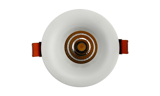 華輝照明專業生產LED筒燈，COB筒燈，全國行業領先，服務過全國各類工程達2000家。