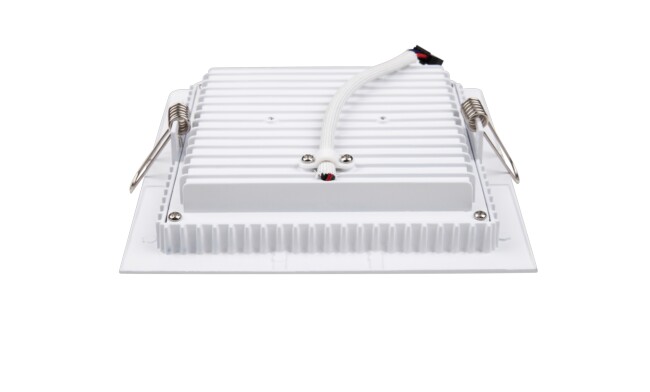 華輝照明成立于1987年，是一家專業生產面板燈,led面板燈,面板燈廠家,直發光面板燈，側發光面板燈的大型企業。