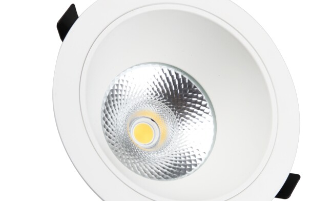 華輝照明專業生產LED筒燈，COB筒燈，全國行業領先，服務過全國各類工程達2000家。