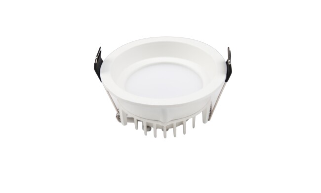 華輝照明LED筒燈驅(qū)動為恒流隔離外置驅(qū)動，便于安裝維護，與光源板實現(xiàn)完美匹配。