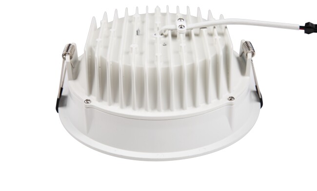 廣東筒燈，led筒燈，筒燈廠家，COB筒燈知名品牌華輝照明，公司產品通過3C、CE、UL、VDE等國內外權威認證。