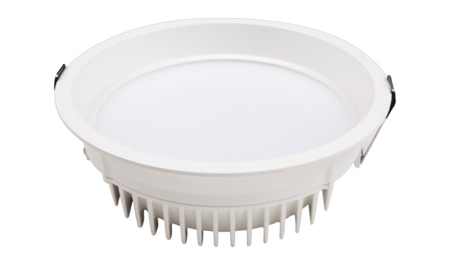 華輝照明LED筒燈驅動為恒流隔離外置驅動，便于安裝維護，與光源板實現完美匹配。