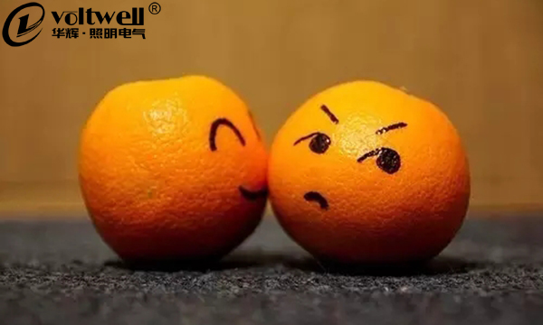 來自一個賣燈人的獨白