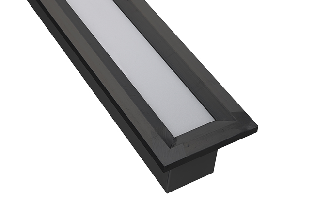 華輝照明產(chǎn)品有：LED辦公吊線(xiàn)燈,led面板燈,面板燈廠(chǎng)家,直發(fā)光面板燈，側(cè)發(fā)光面板燈高P無(wú)頻閃LED面板燈，光效均勻、柔和，無(wú)眩光。