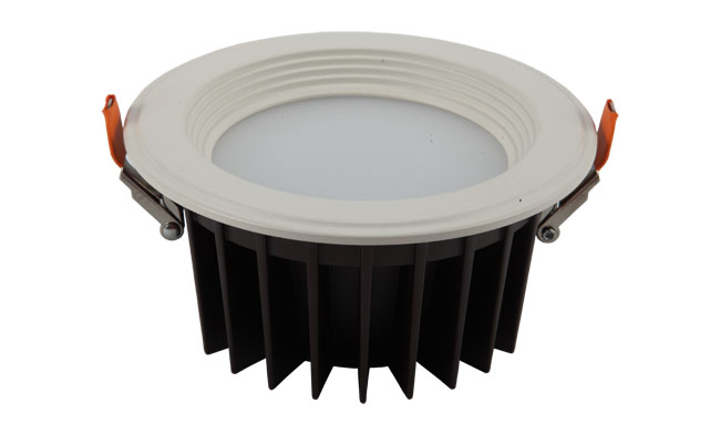 LED 6寸15W 貼片防霧筒燈開孔170mm黃光/白光/中性光 LED 6寸15W 貼片防霧筒燈開孔170mm黃光/白光/中性光